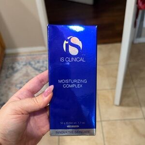 iS Clinical Moisturizing Complex - New in Box